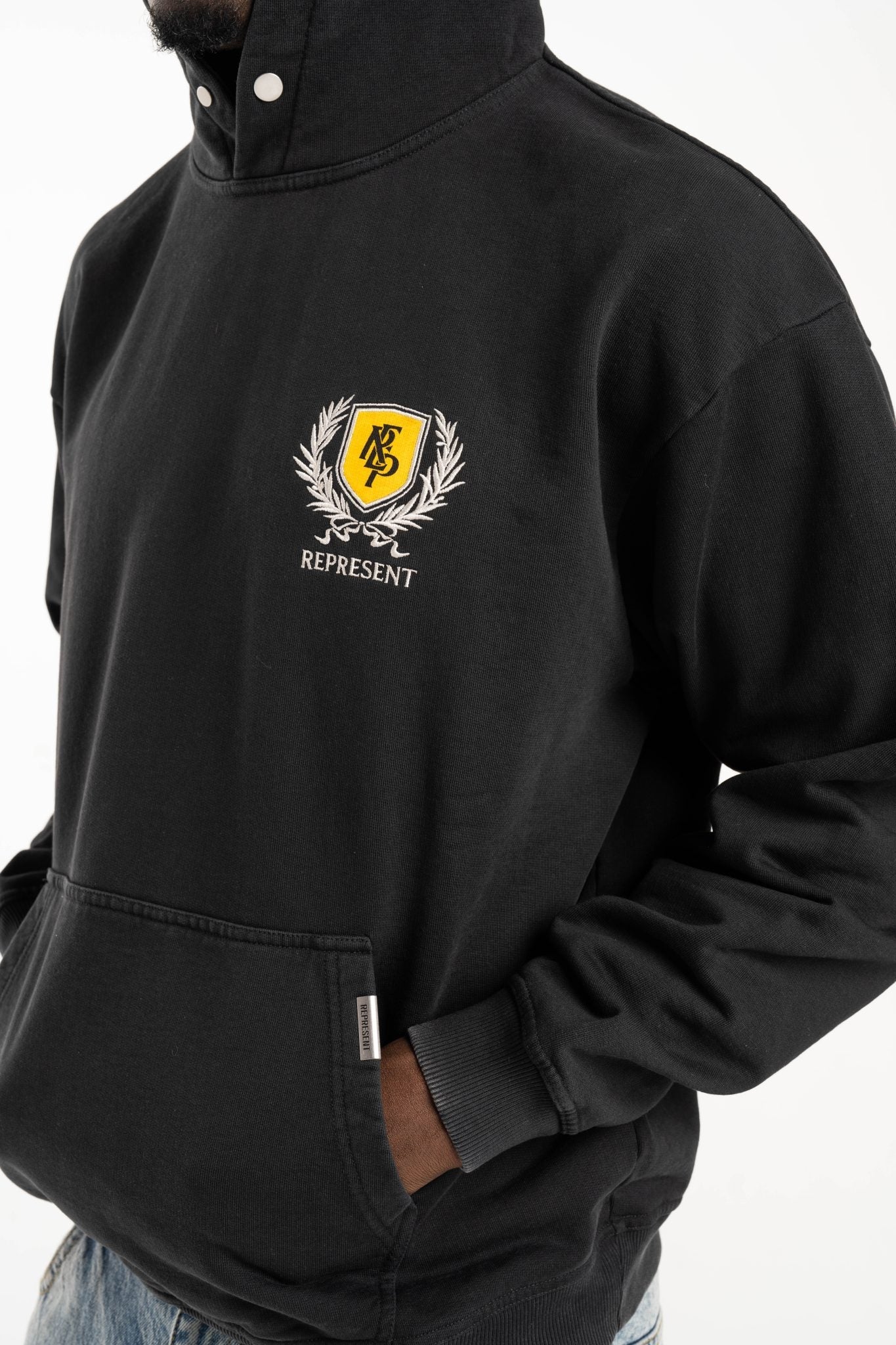 REPRESENT CREST HOODIE