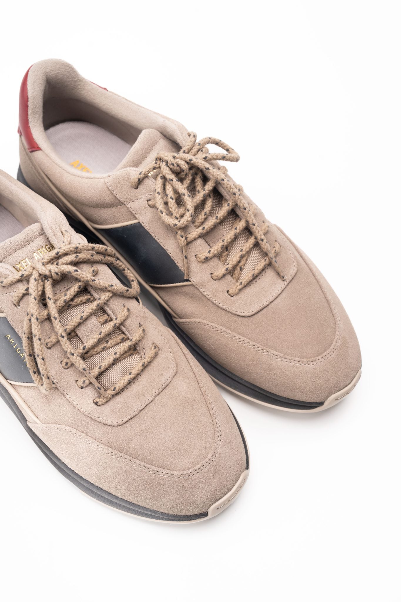 AXEL ARIGATO MEN’S GENESIS NEO SUEDE RUNNER