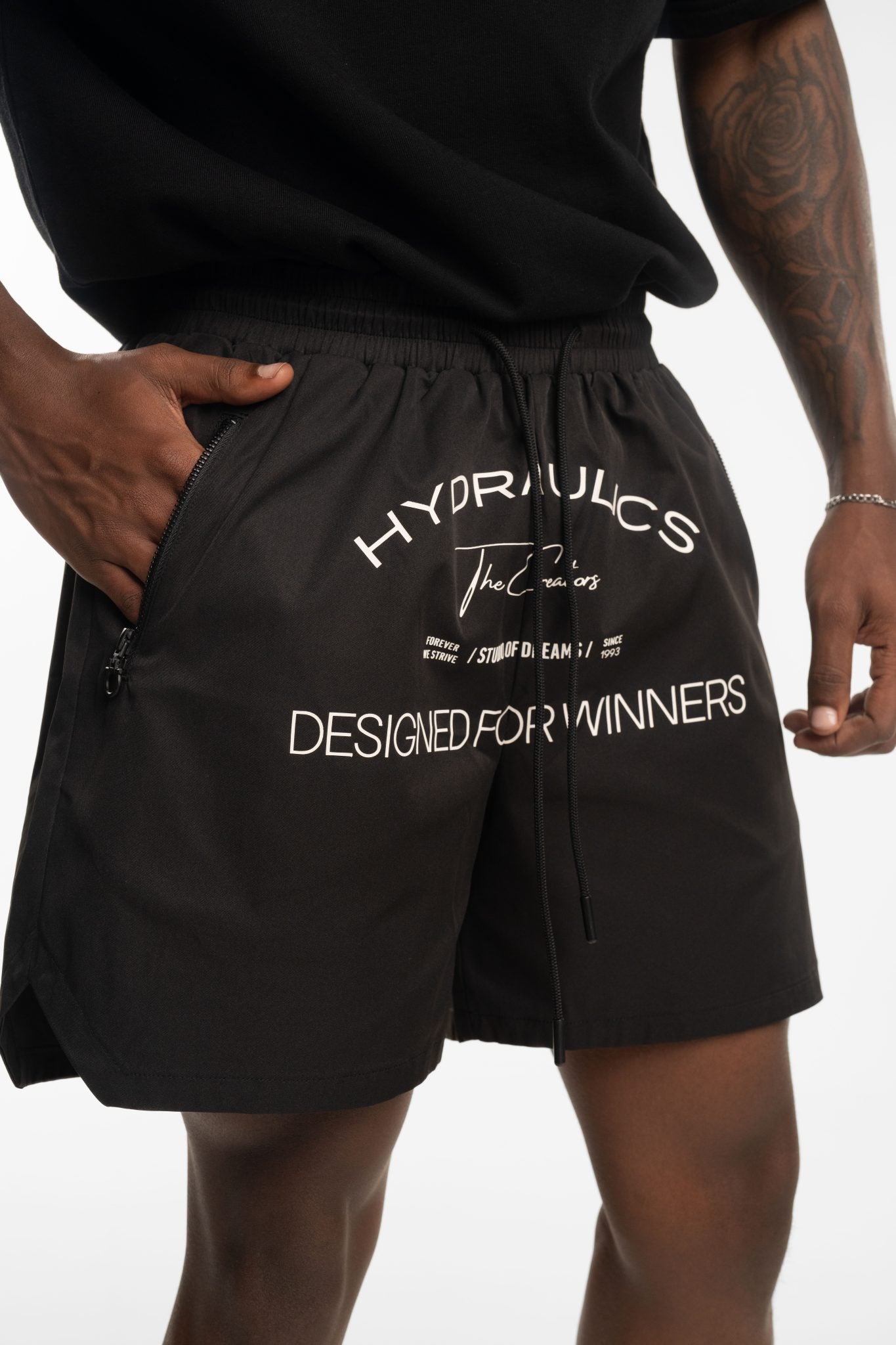 HYDRAULICS DESIGNED FOR WINNERS SHORTS BLACK
