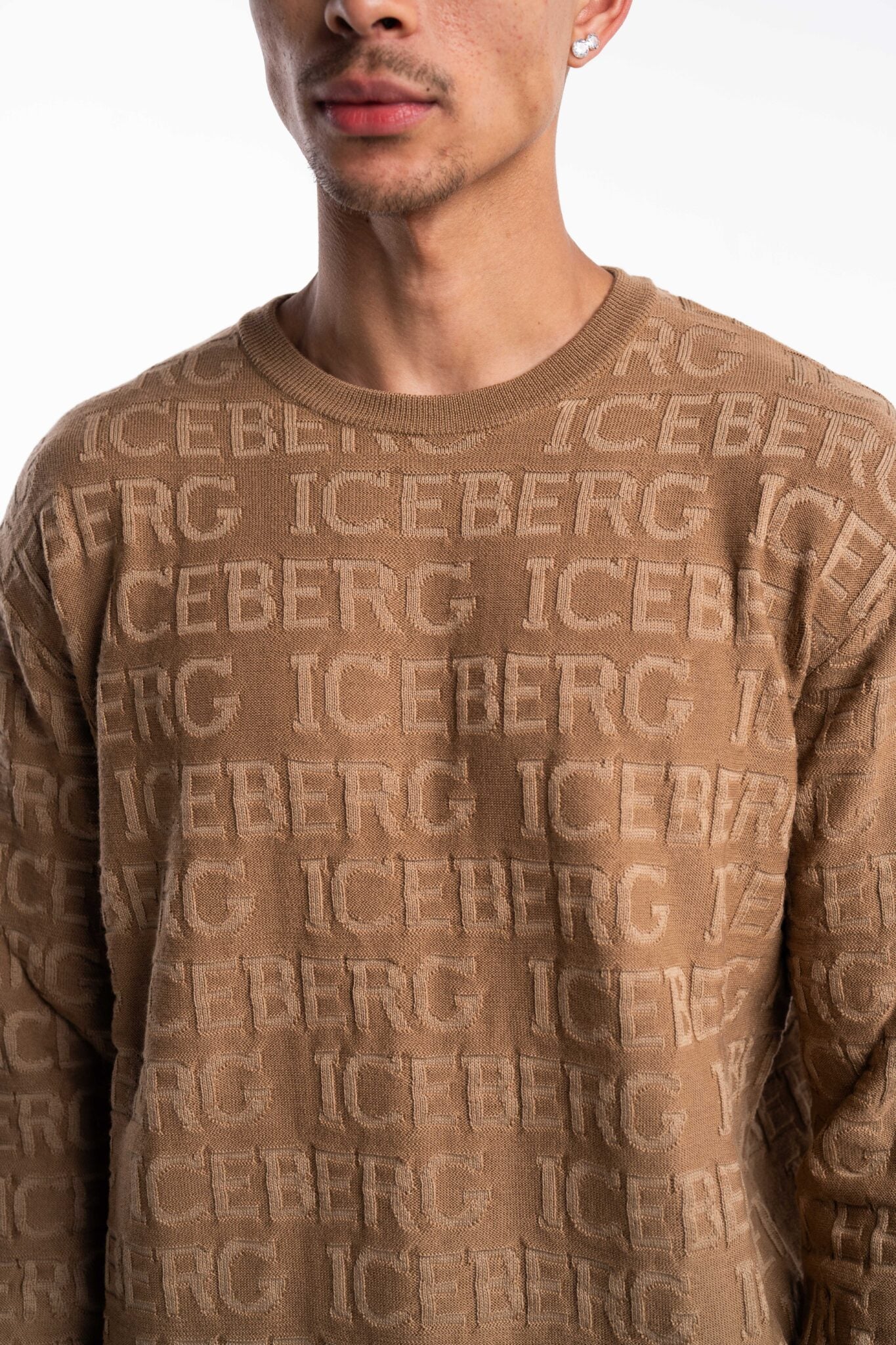 ICEBERG MEN’S ROUND NECK KNITTED