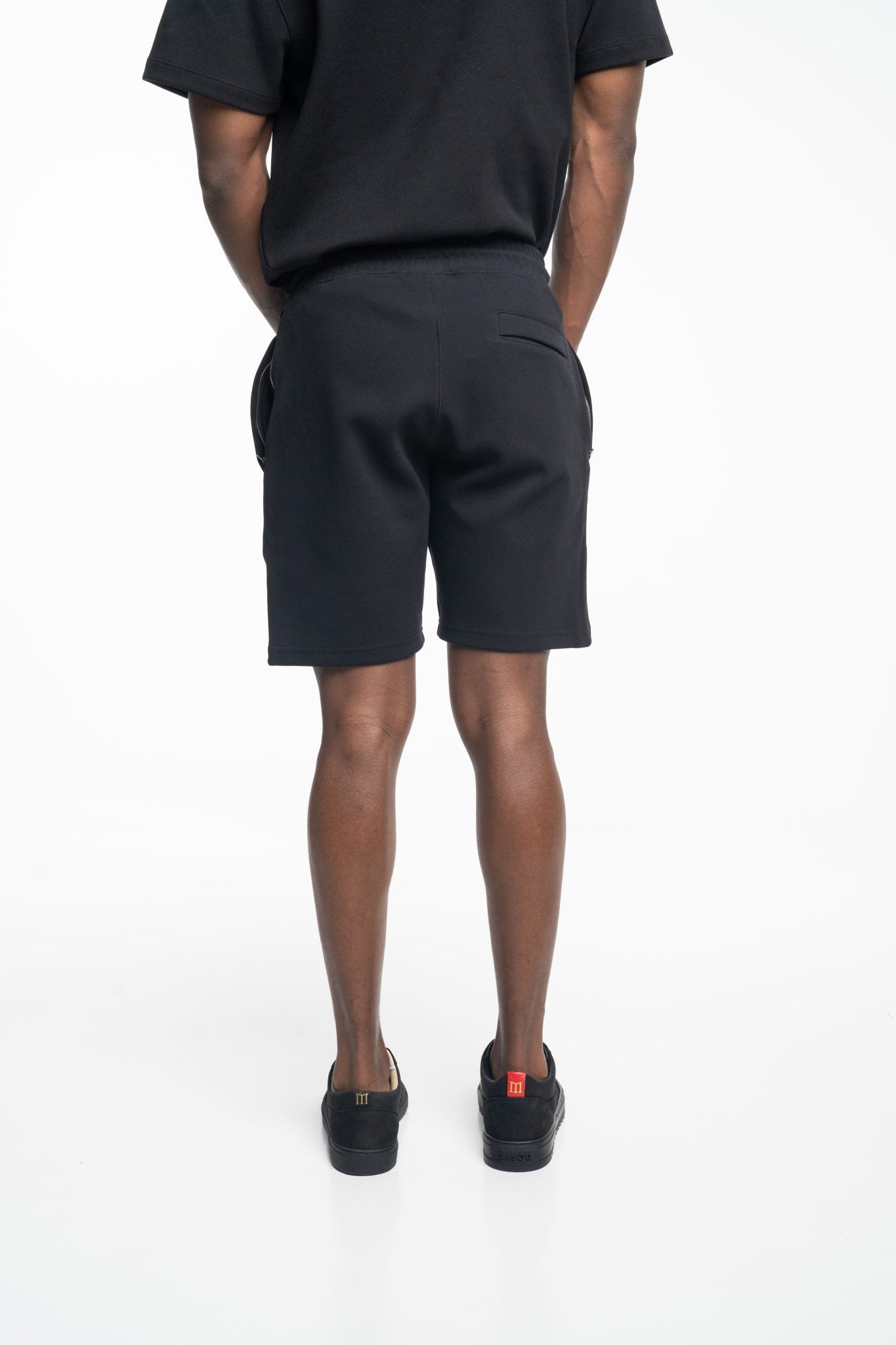 CORE) BALR MEN’S Q SERIES SHORTS | B1433.1047-JET BLACK