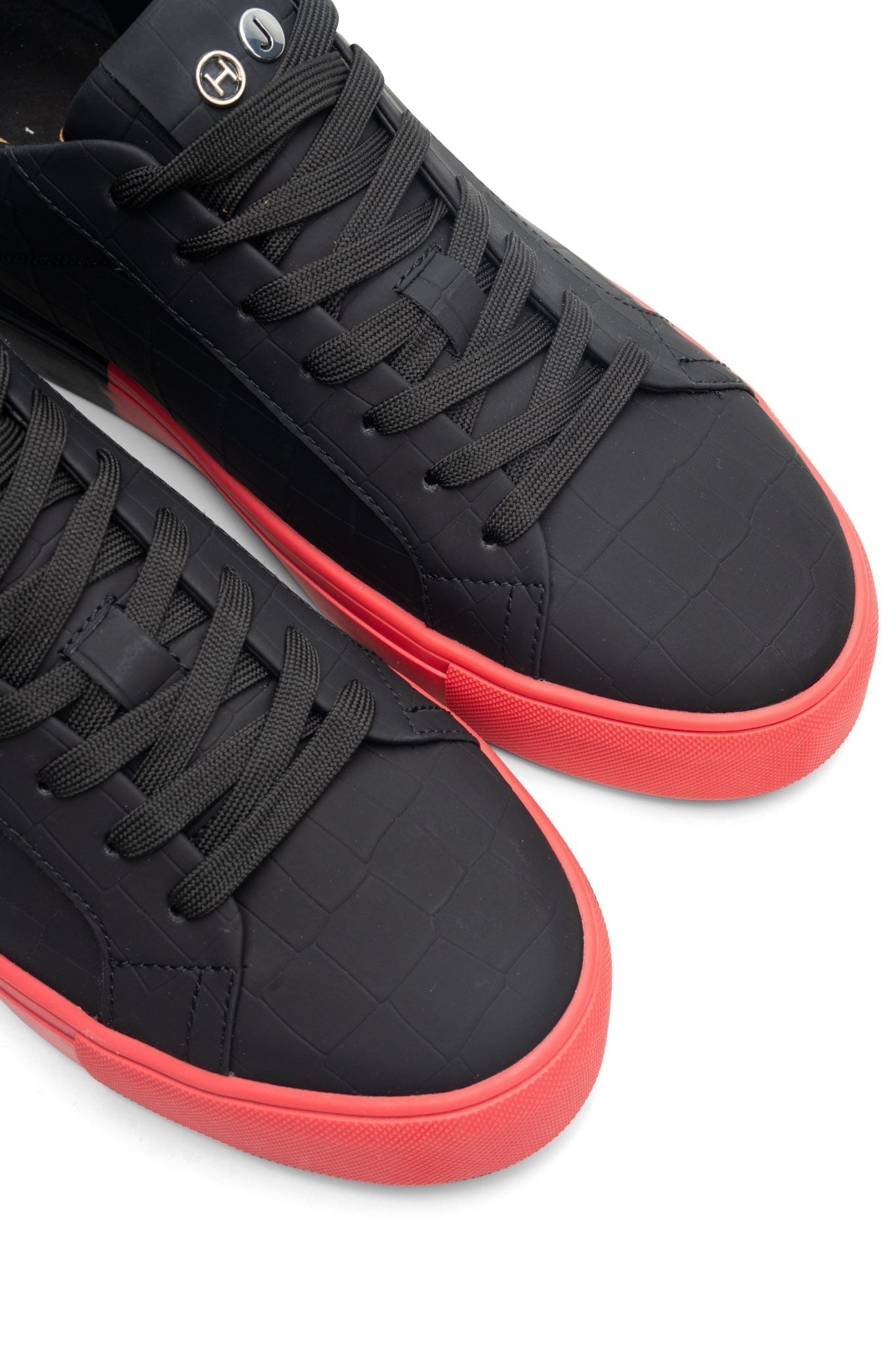 HIDE & JACK MEN’S LOW TOP SNEAKER ESSENCE IDRO NUBUCK