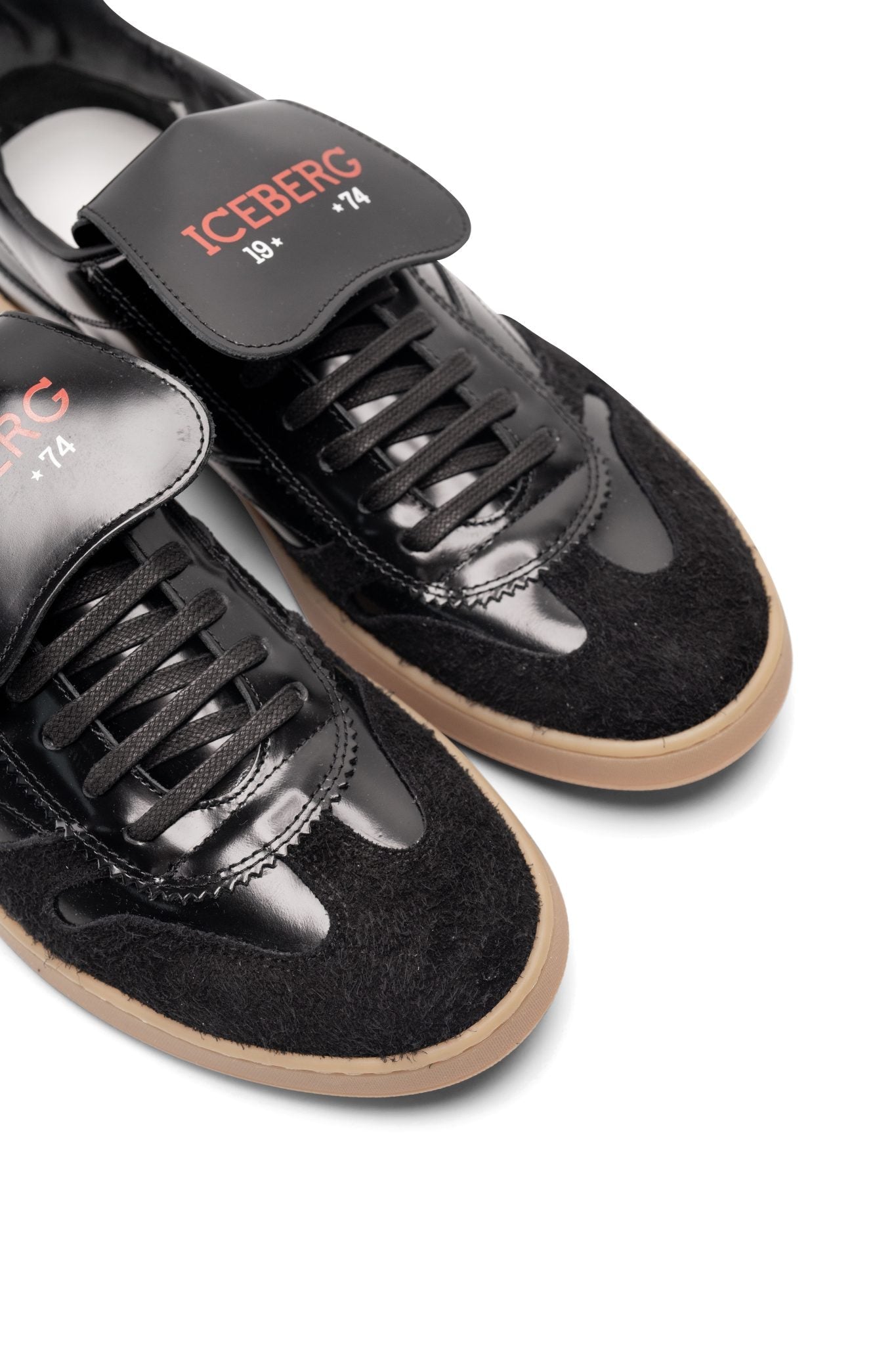 ICEBERG MEN’S BLACK SNEAKER