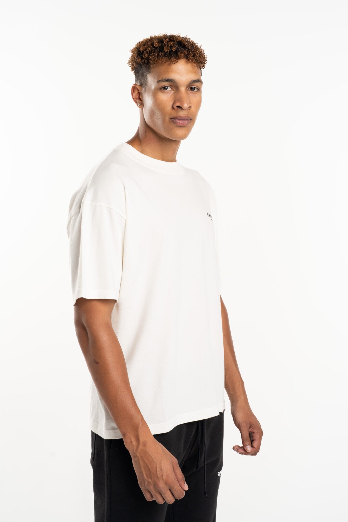 REPRESENT MEN’S OWNERS CLUB T SHIRT OCM41114-072 FLAT WHITE