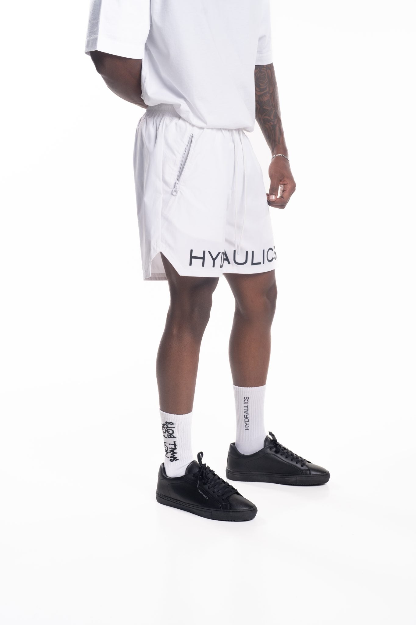 HYDRAULICS LOGO SHORTS WHITE