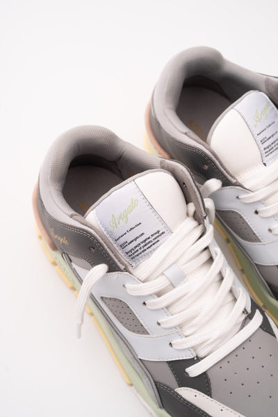 AXEL ARIGATO MEN’S AREA LO SNEAKER F2750001 GREY/MULTI