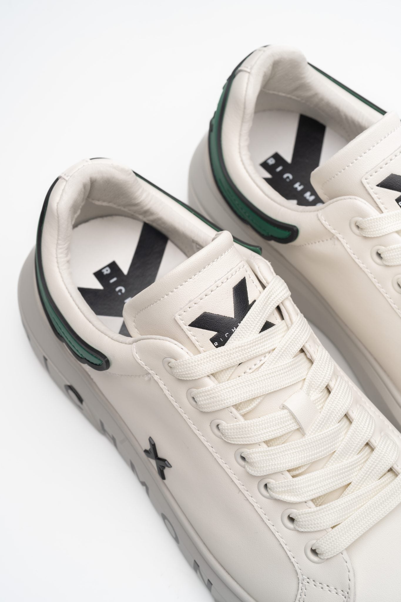 (CORE) JOHN RICHMOND MEN’S SHOES LEATHER OFF