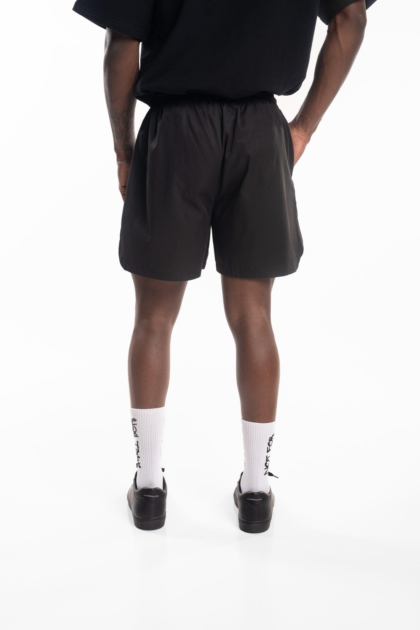 HYDRAULICS PERSPECTIVE SKETCH SHORTS BLACK