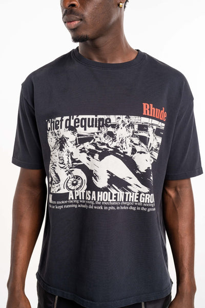 RHUDE MEN’S CHAMPION DU MONDE TEE VINTAGE BLACK