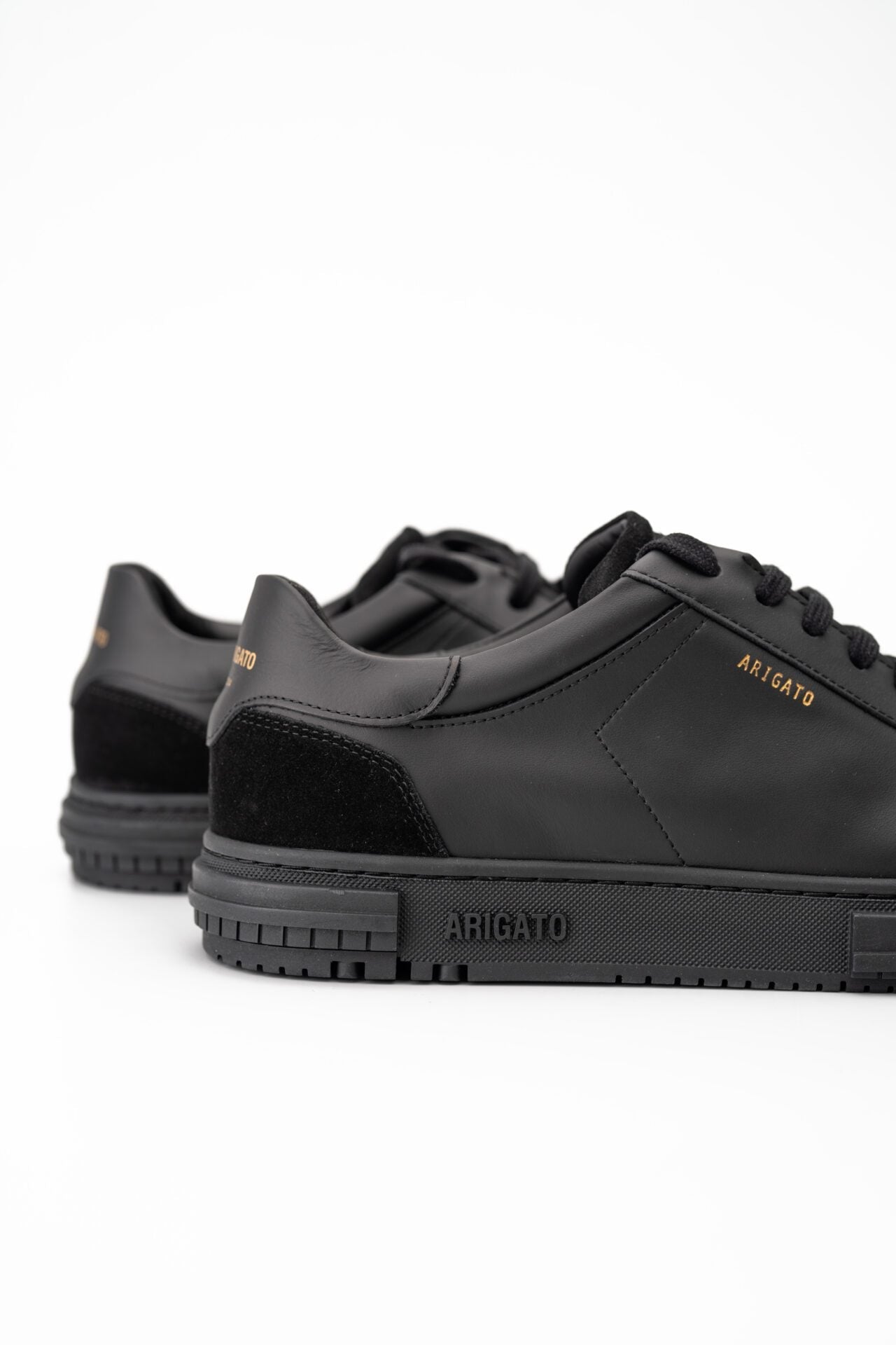 (CORE) AXEL ARIGATO MEN’S ATLAS SNEAKER F1722001 BLACK/BLACK