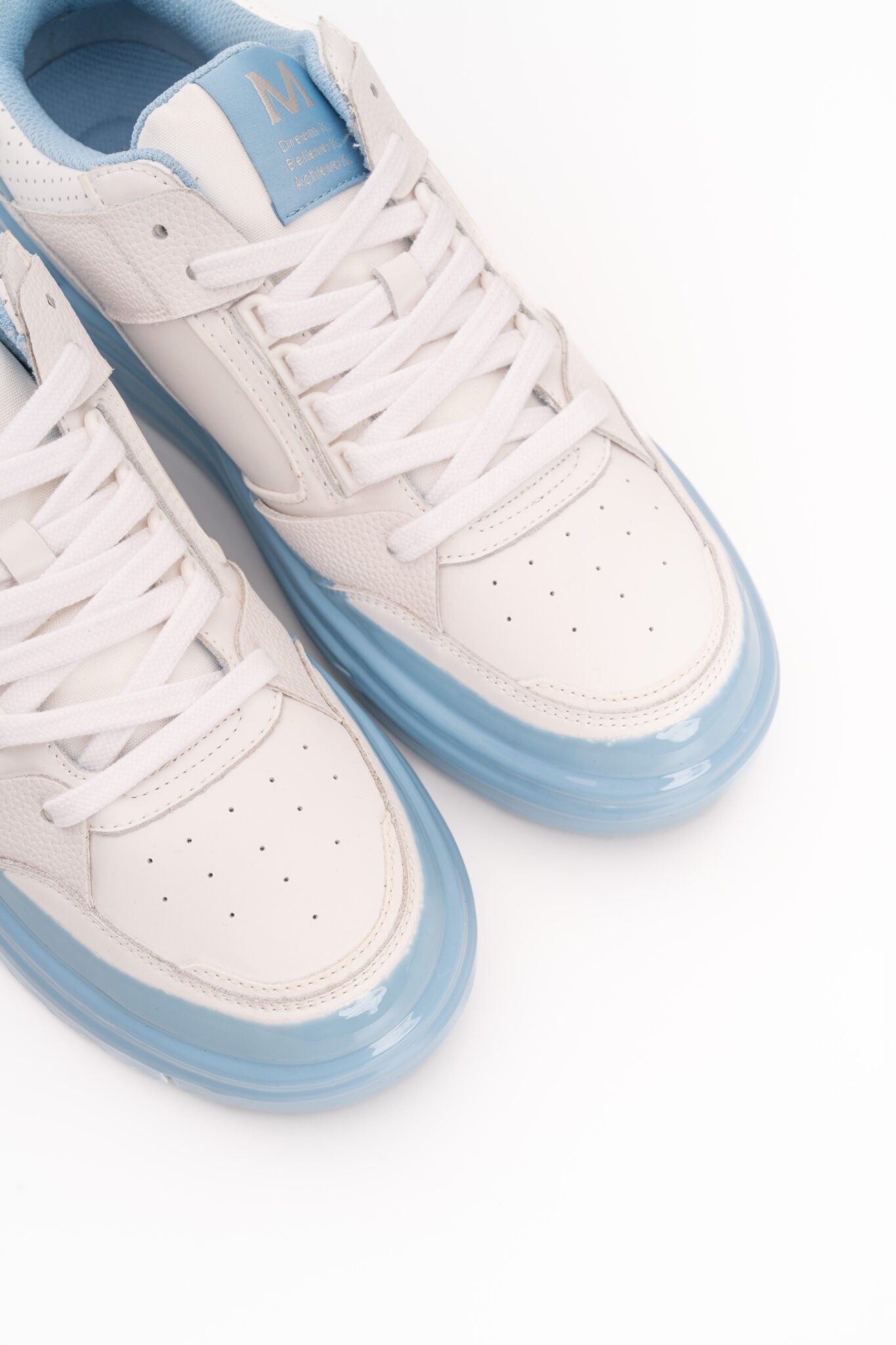 MALLET MEN’S COMPTON LIGHT BLUE DIP SNEAKER