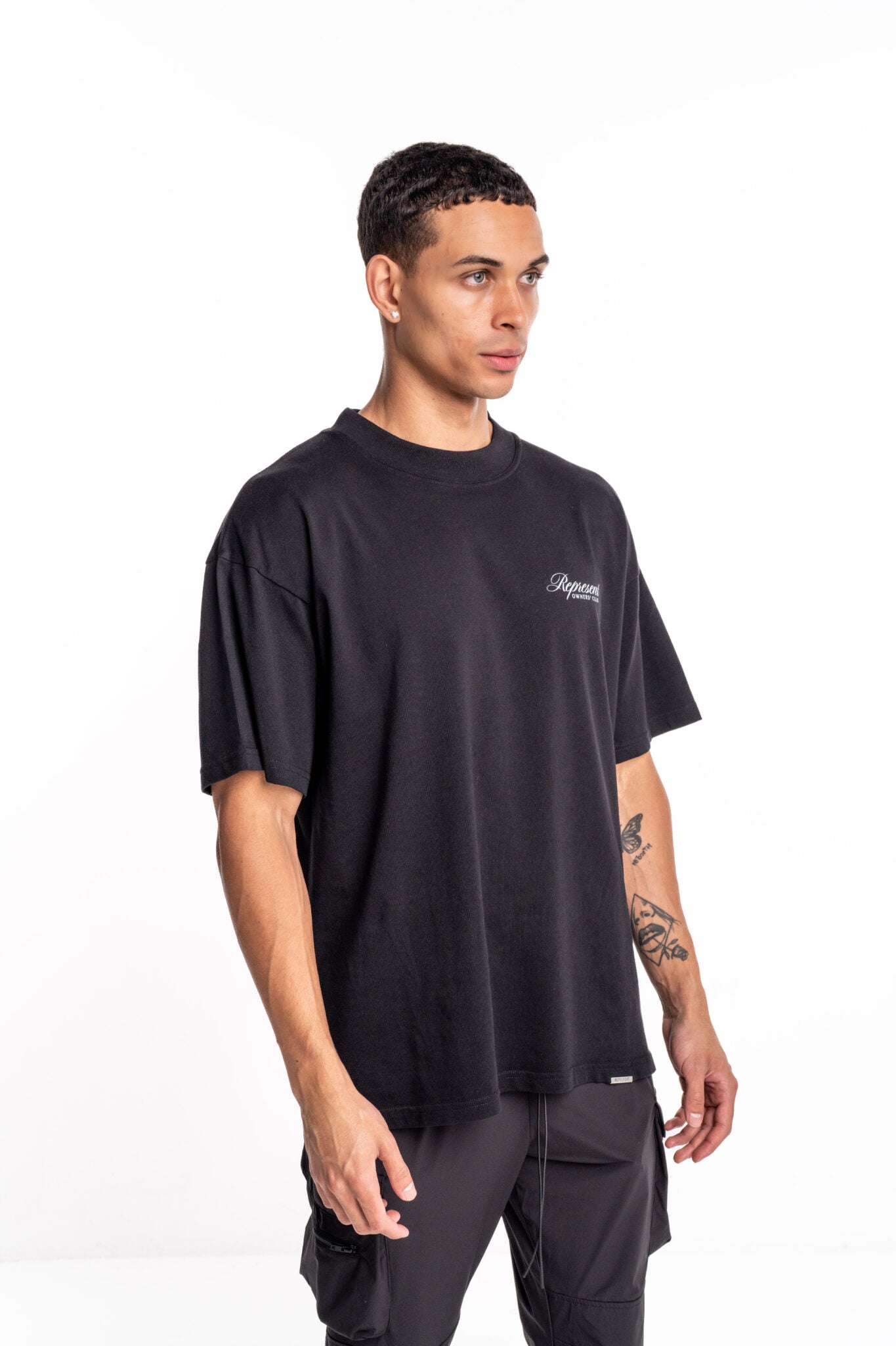 (CORE) REPRESENT MEN’S OWNERS CLUB SCRIPT T SHIRT