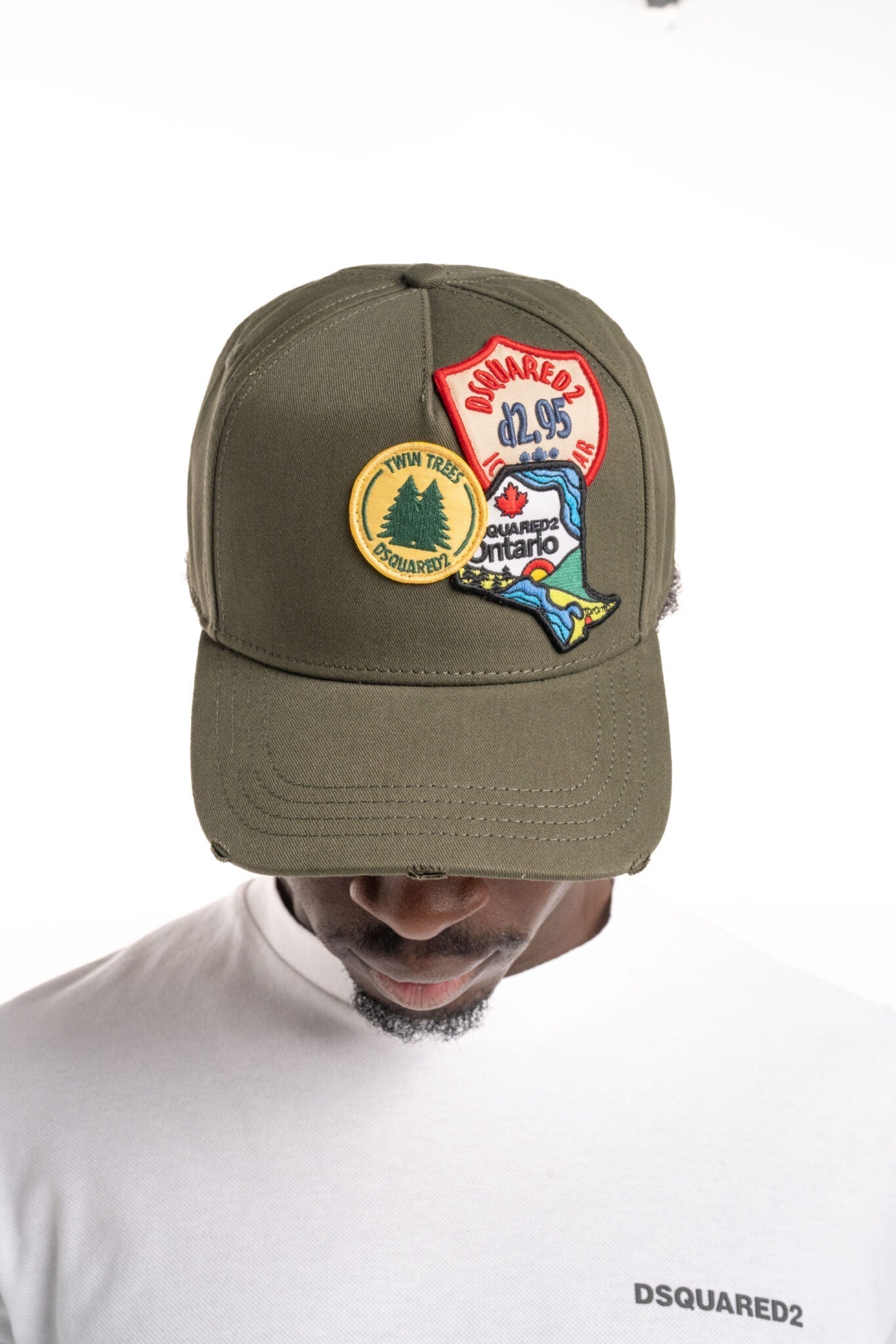 DSQUARED2 MEN’S CANADIAN PATCH BASEBALL CAP