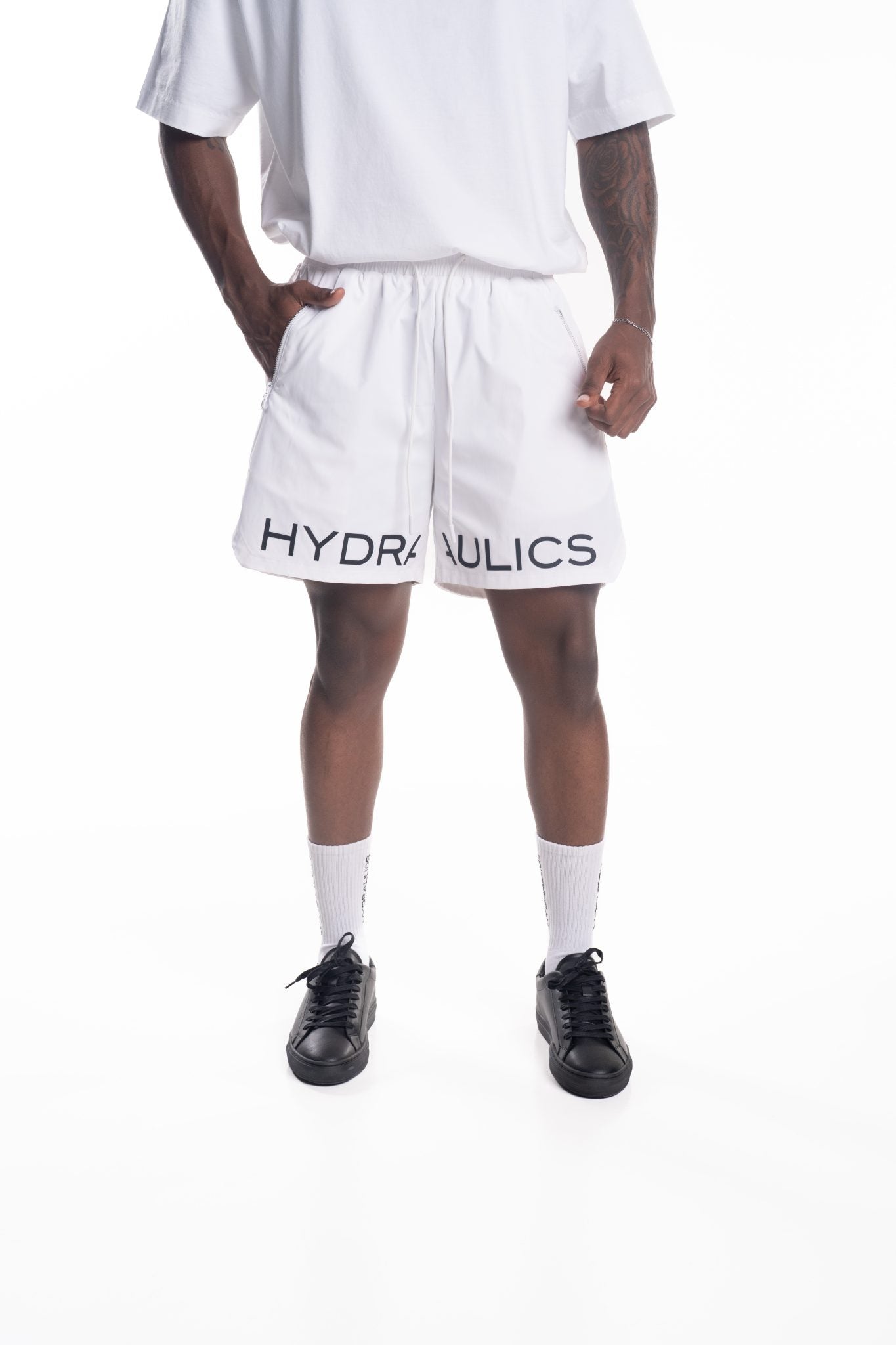 HYDRAULICS LOGO SHORTS WHITE