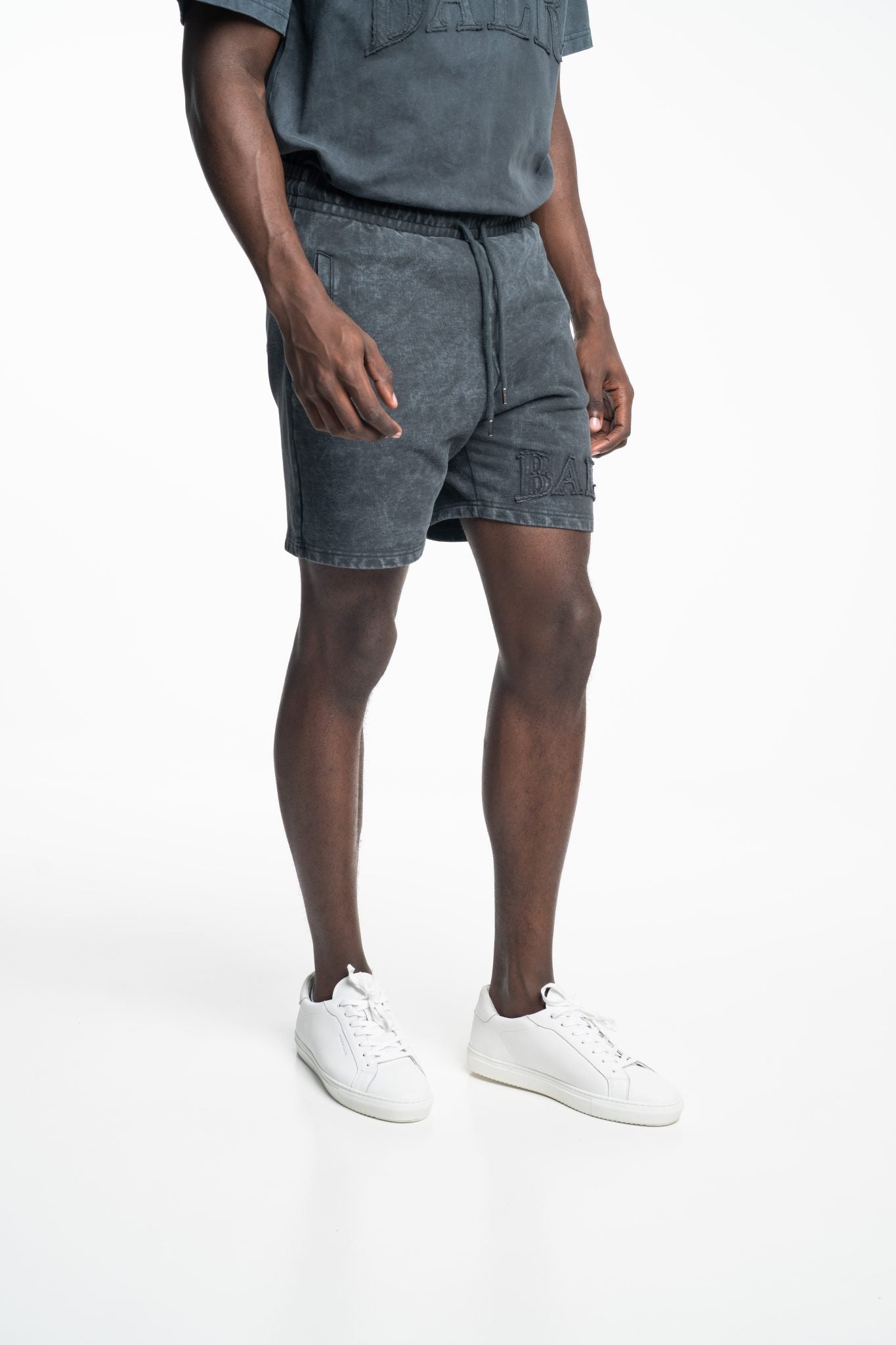 BALR MEN’S URBAN WASHED SWEAT SHORTS | B1433.1024-VOLCANIC GREY