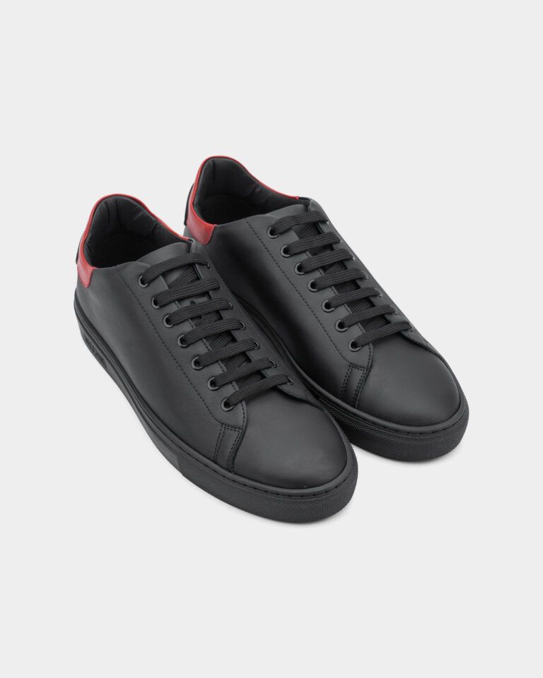 Moschino Mens Sneakers MB15182G1LGA100D