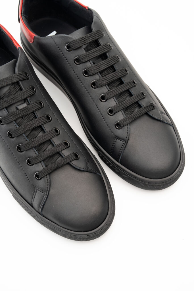 Moschino Mens Sneakers MB15182G1LGA100D